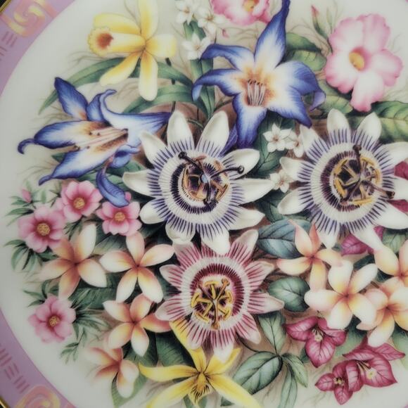 DANBURY MINT - Bouquets Of The World - " Flowers of  Brazil " Plate - Picture 2 of 8
